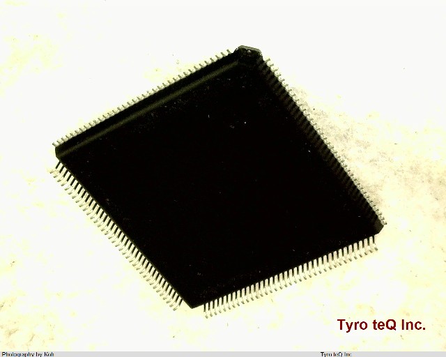 HD64F7045F28V