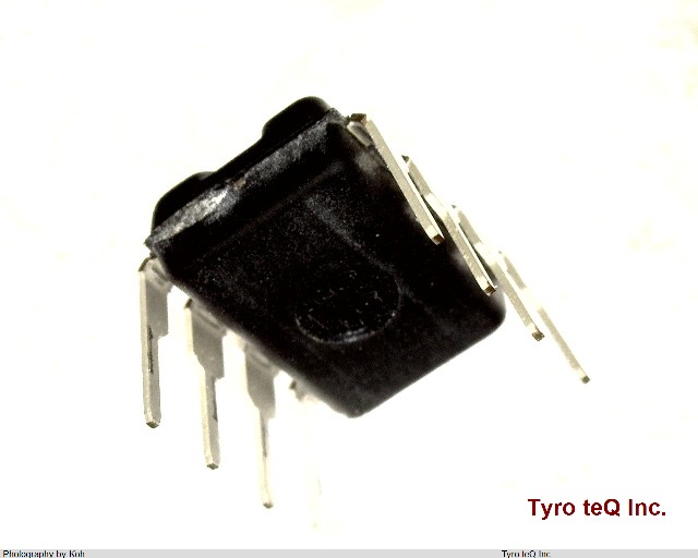 UPC4082C