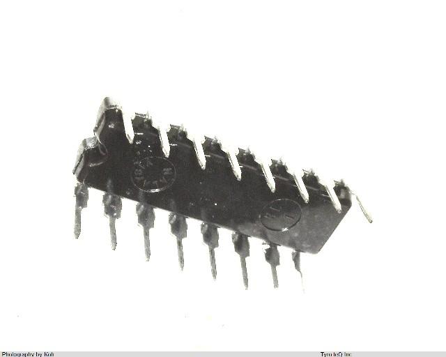 HD74HC4040P
