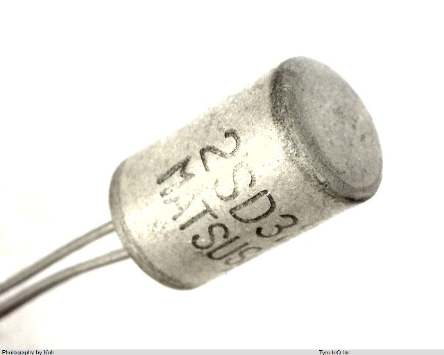 2SD32