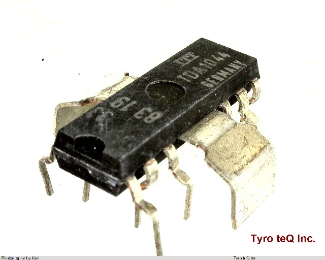 TDA1044