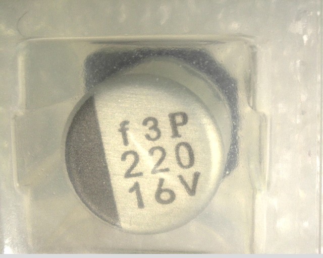 UWT1C221MCL1GS
