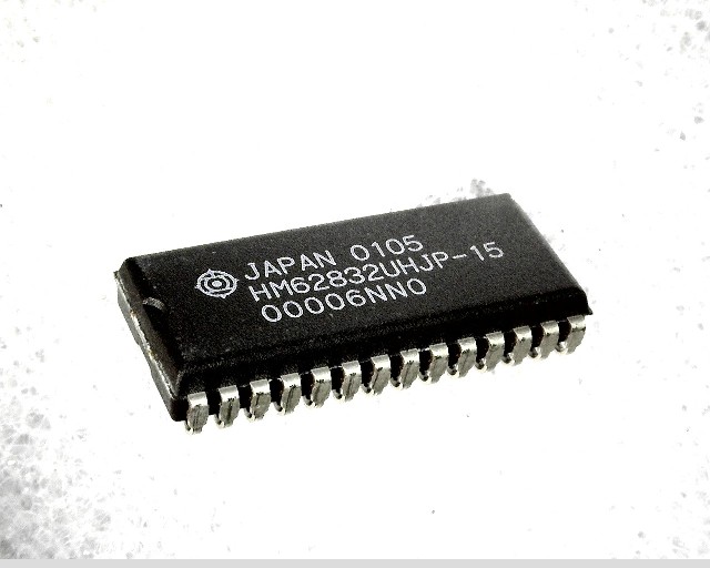 HM62832UHJP-15