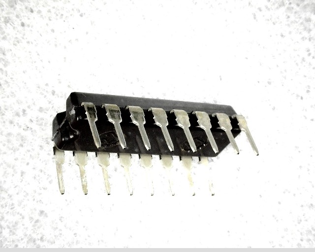 HD74LS193P