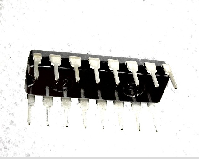 HD74LS109AP