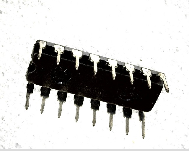 HD74LS175P