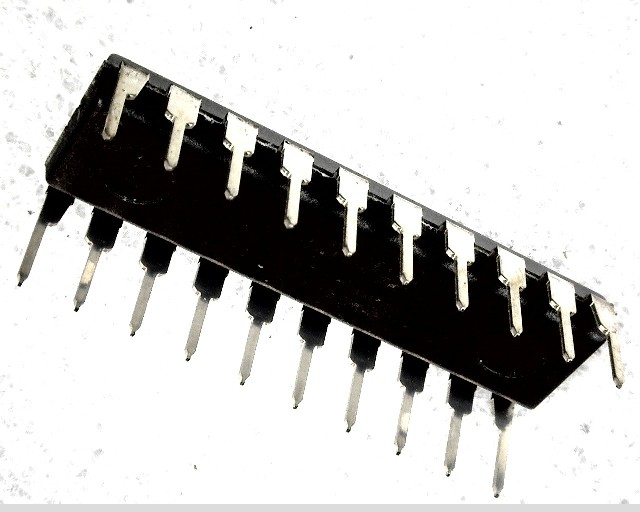 SN74S240N