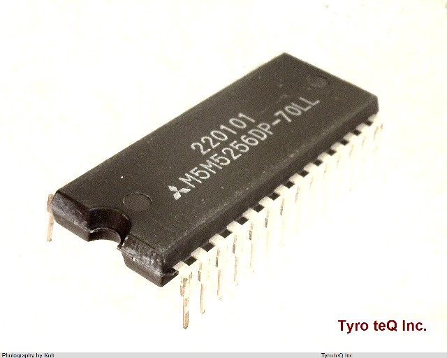 M5M5256DP-70LL