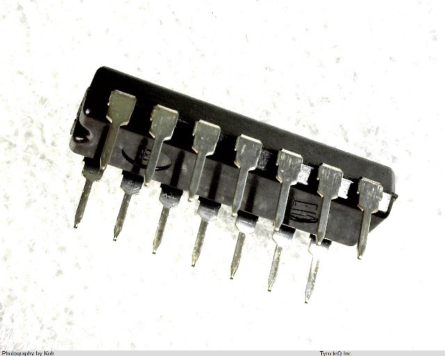 HD74LS293P