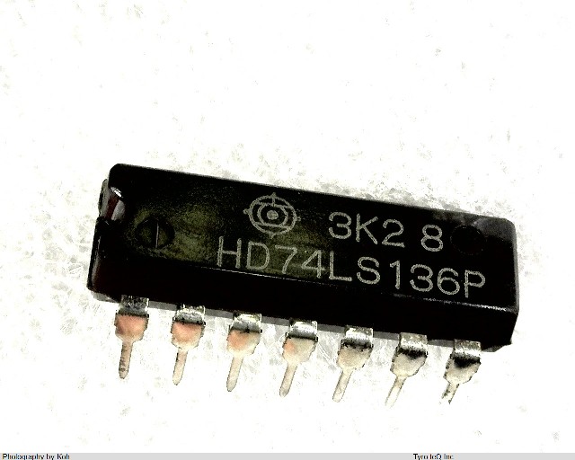 HD74LS136P