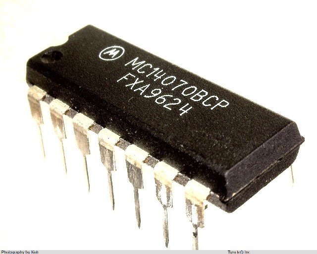 MC14070BCP