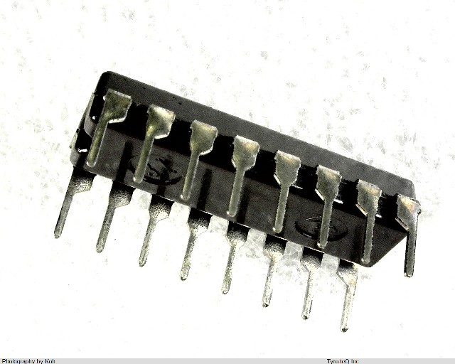 HD74LS151P