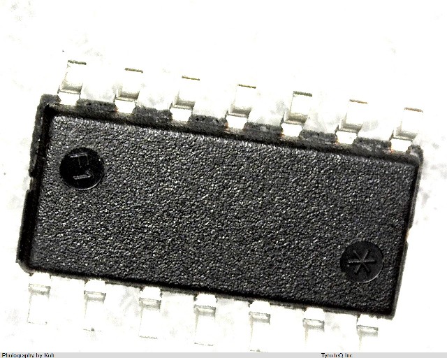 MC33079D