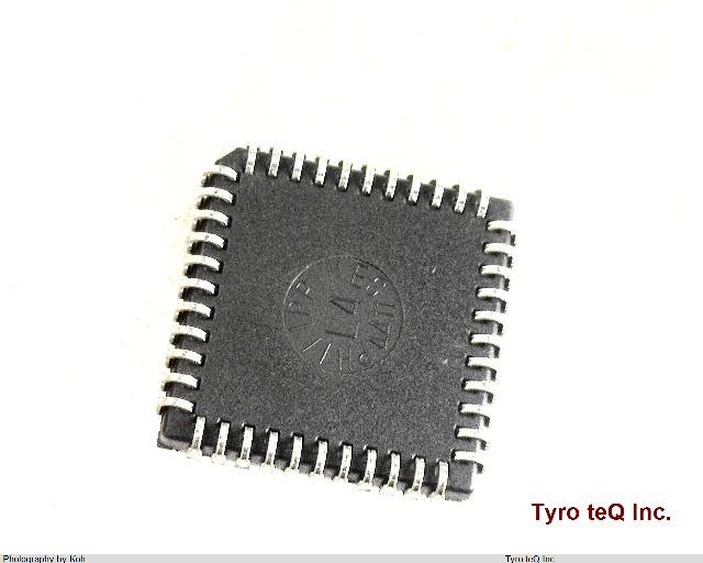 TL16C750FN