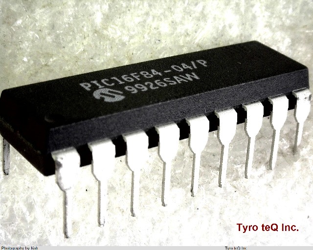 PIC16F84-04/P