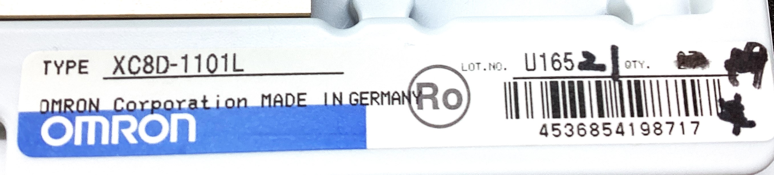XC8D-1101L