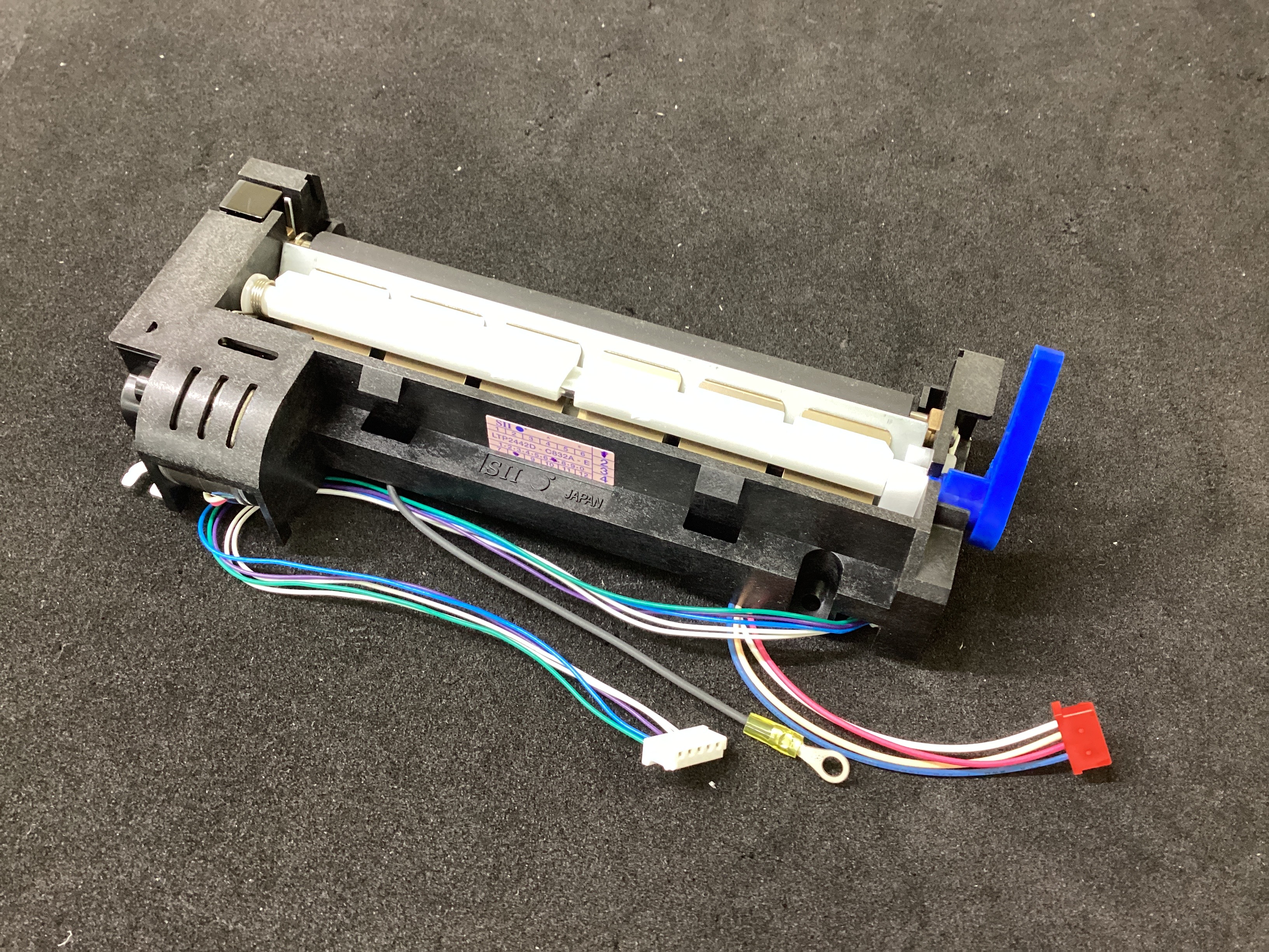 LTP2442D-C832A-E