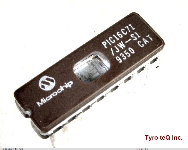 PIC16C71/JW-S1