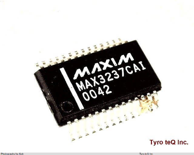 MAX3237CAI+