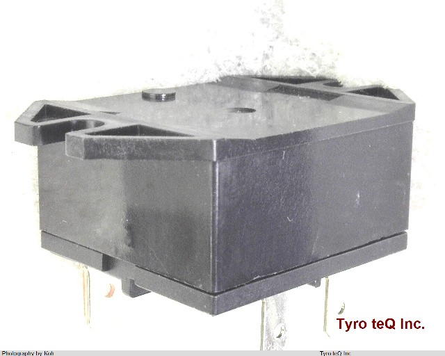 AJM5219F