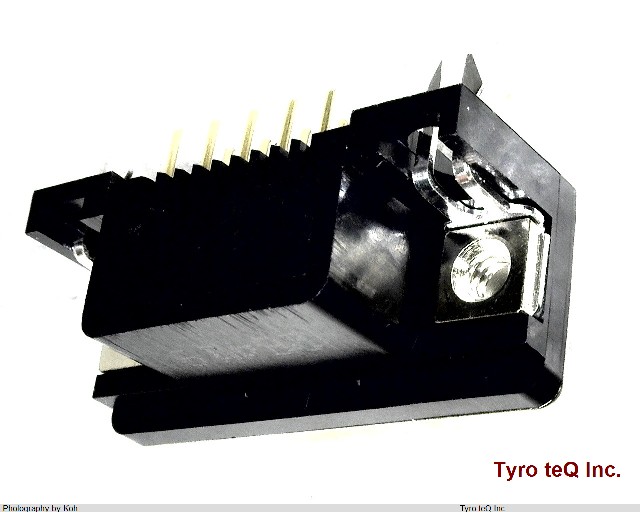 XM2C-0942-502L