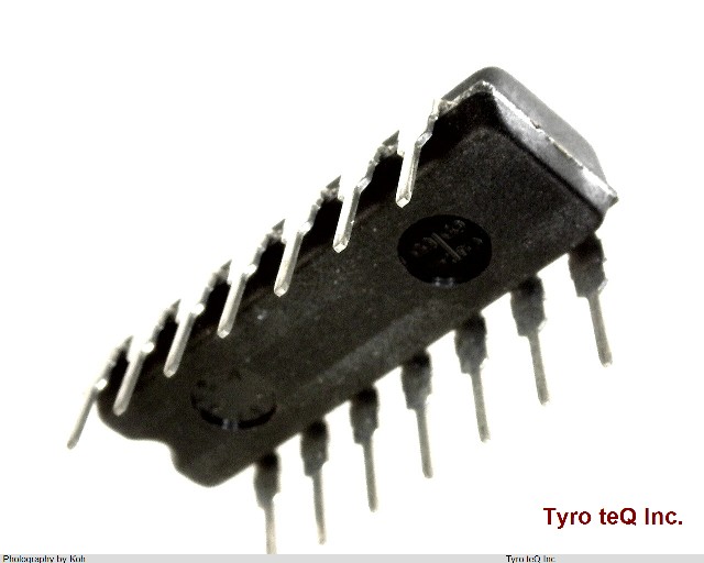 HD74HC00P