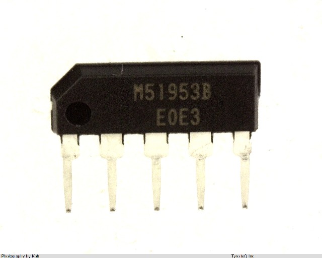 M51953B