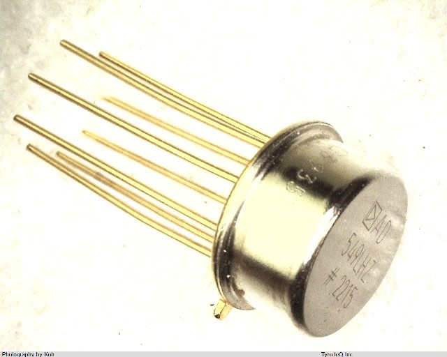 1PCS AD549CH AD549JHZ AD549KHZ AD549 CAN8 TO-99-8 Gold Feet