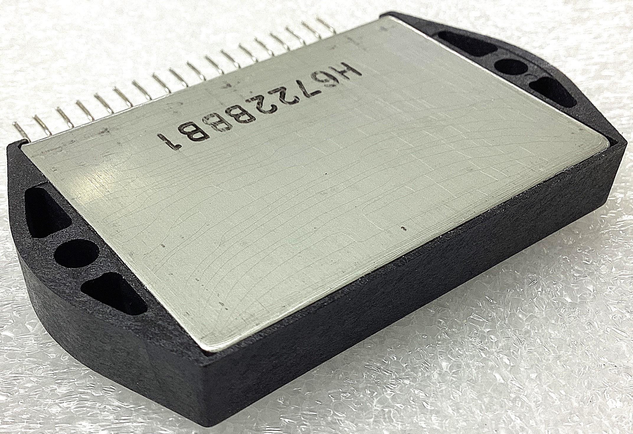 STK6722H