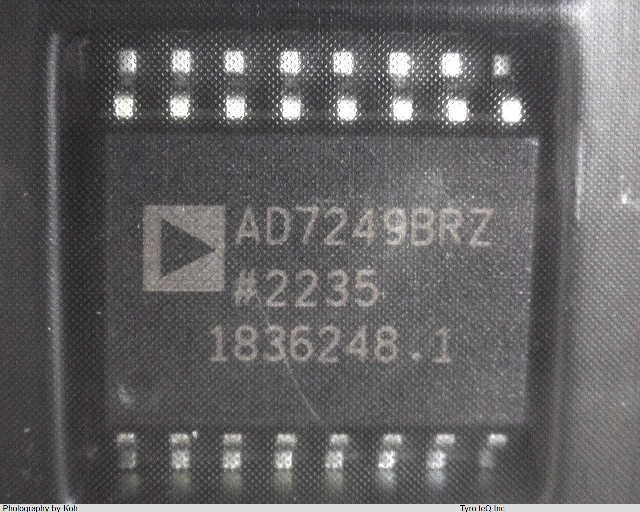 AD7249BRZ