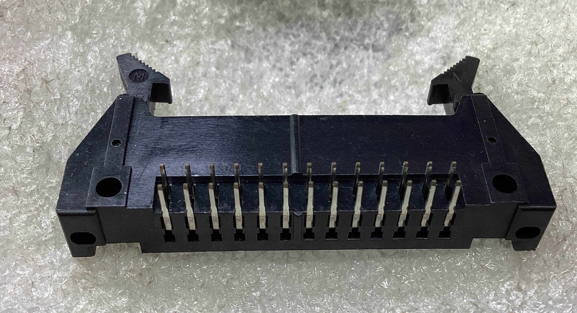 HIF3BA-26PA-2.54DS(71)