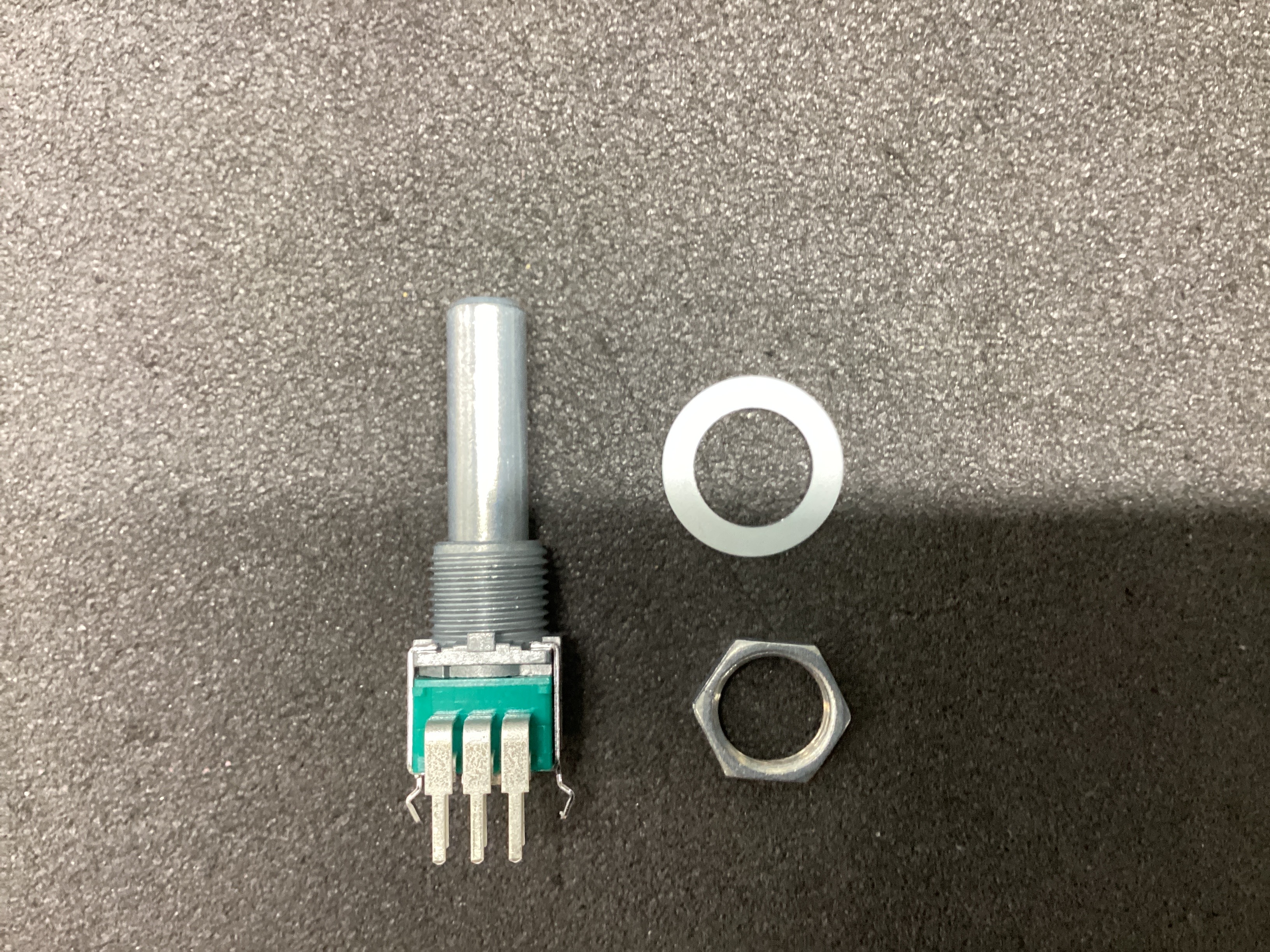 RK09L1240-F25-C0-B104