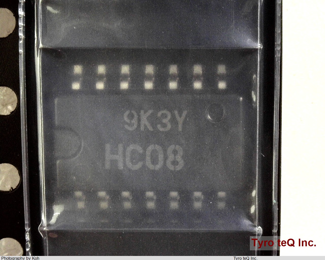 HD74HC08FP