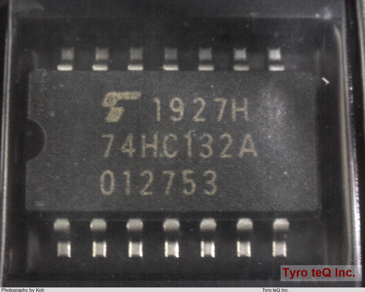 TC74HC132AF
