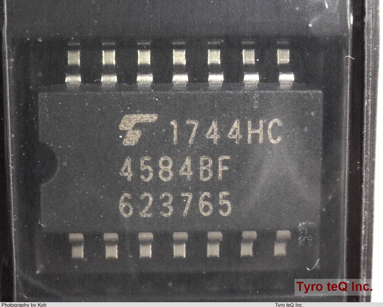 TC4584BF