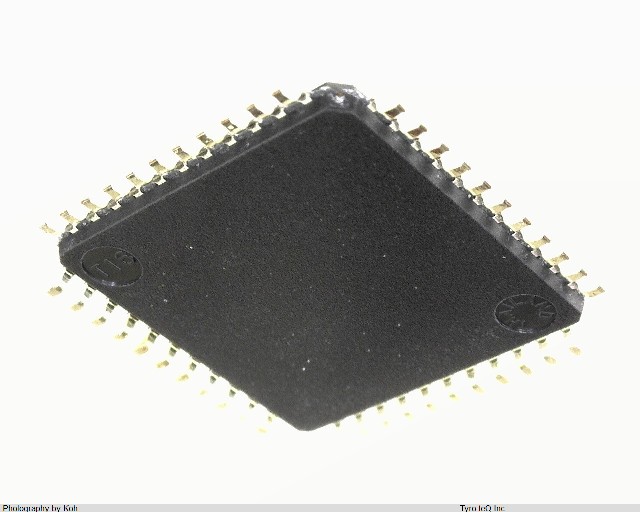 PIC16LF877A-I/PT