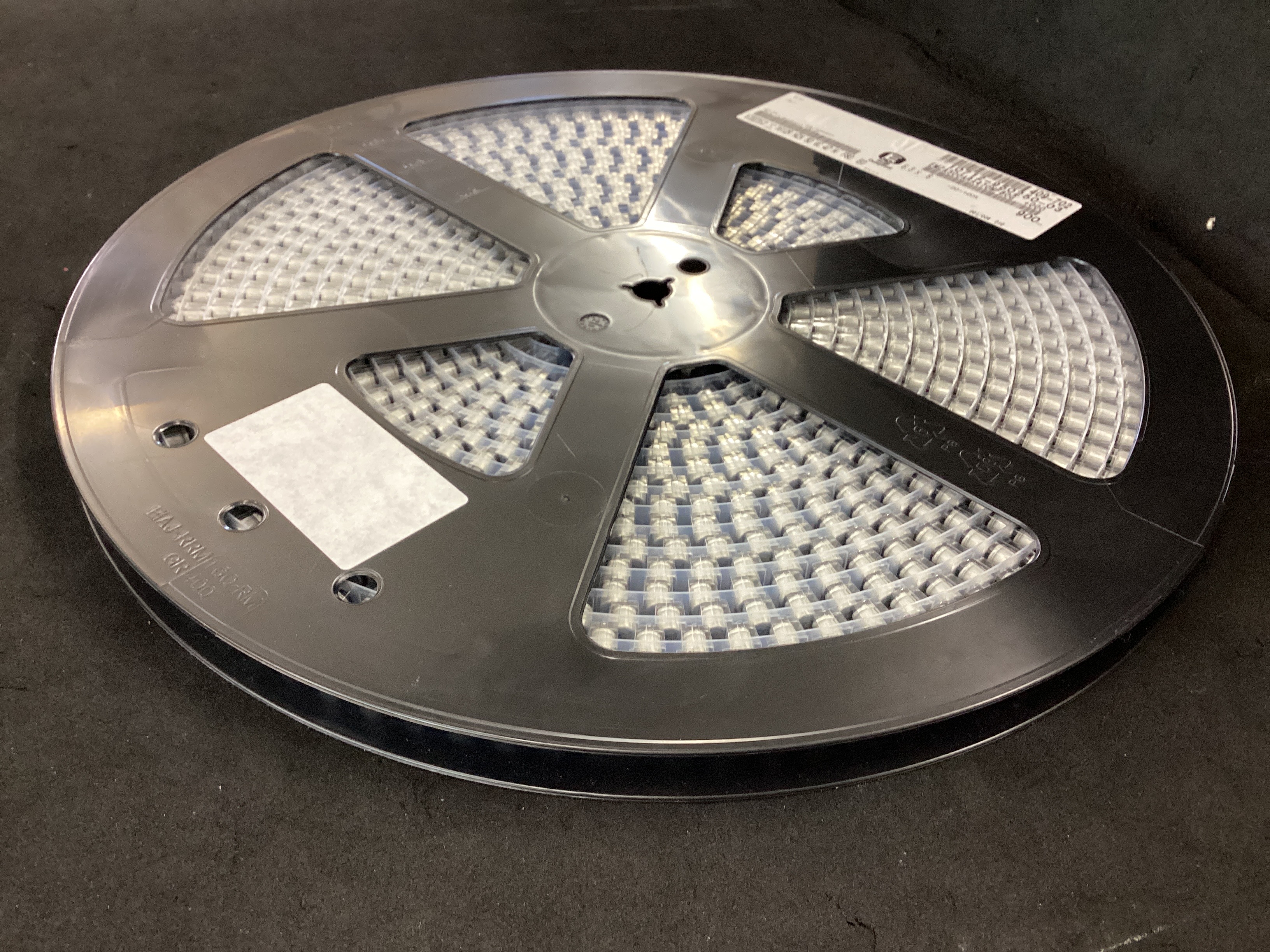 EMZA500ARA470MF80G