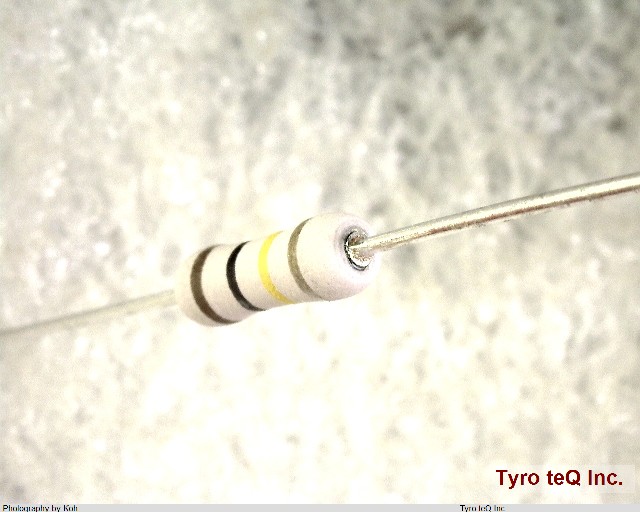 MOS1C104J