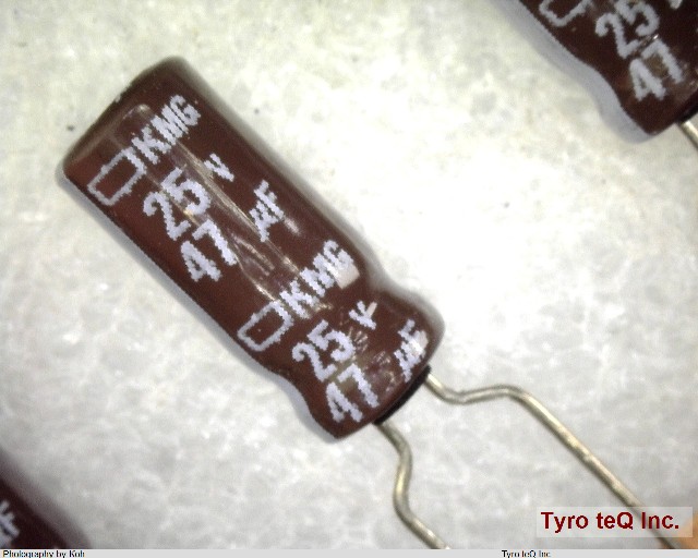 EKMG250ETC470ME11D
