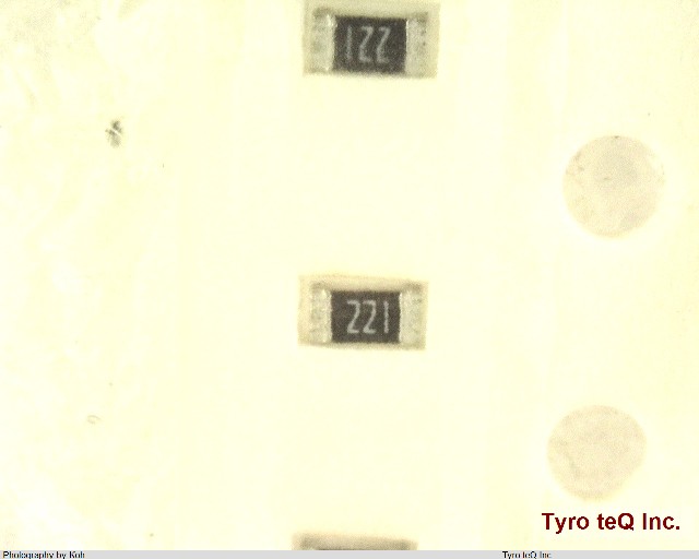 RK73B1JTTD221J