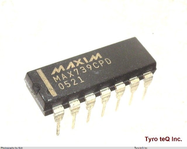 MAX739CPD