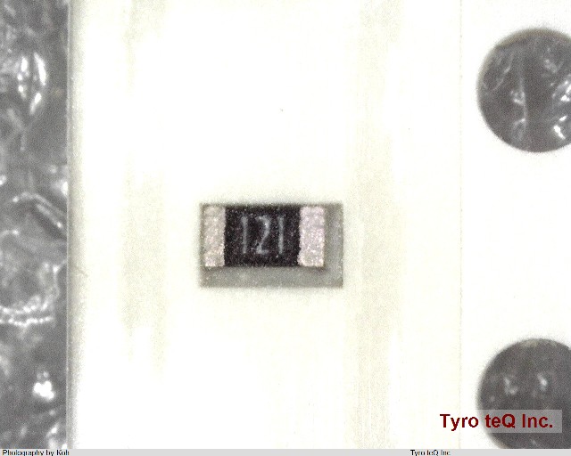 RK73B1JTTD121J