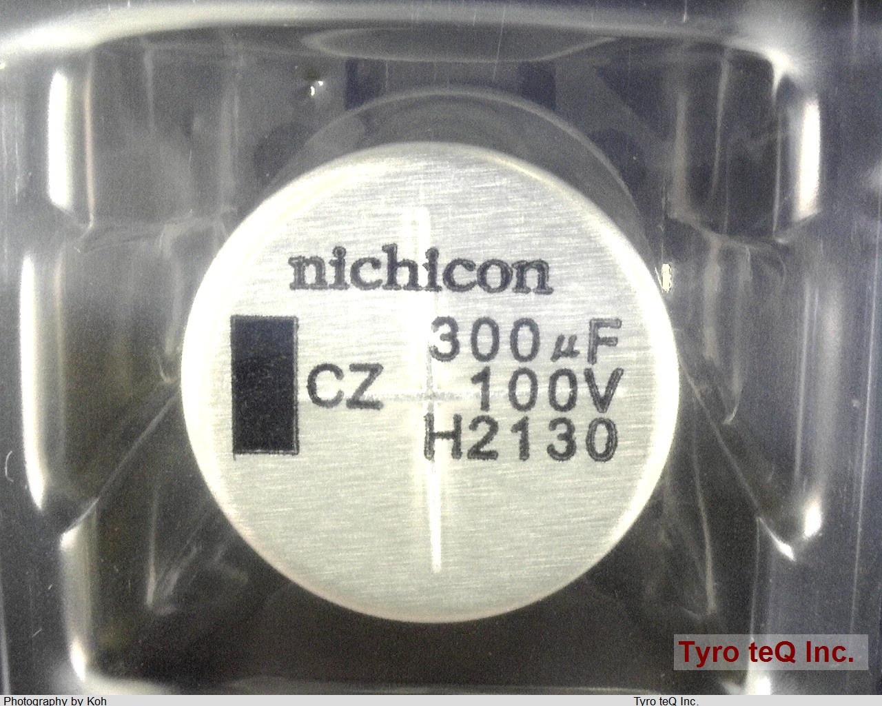 UCZ2A301MNQ1MS