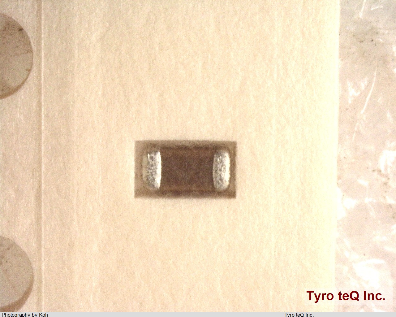GRM188R71C105KA12D