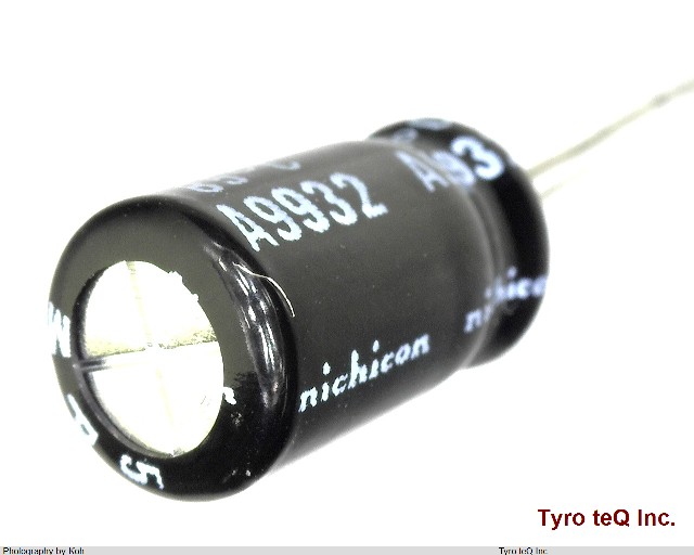 UVP1H100MEA