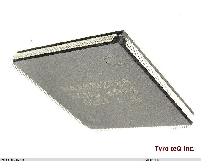 EP20K100EQC2402X