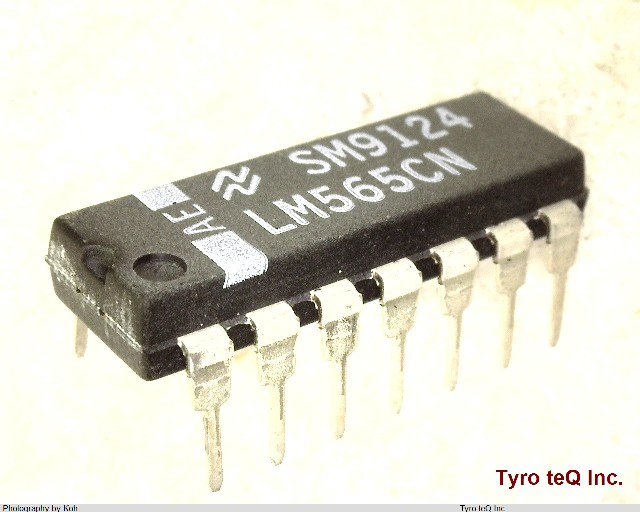 LM565CN