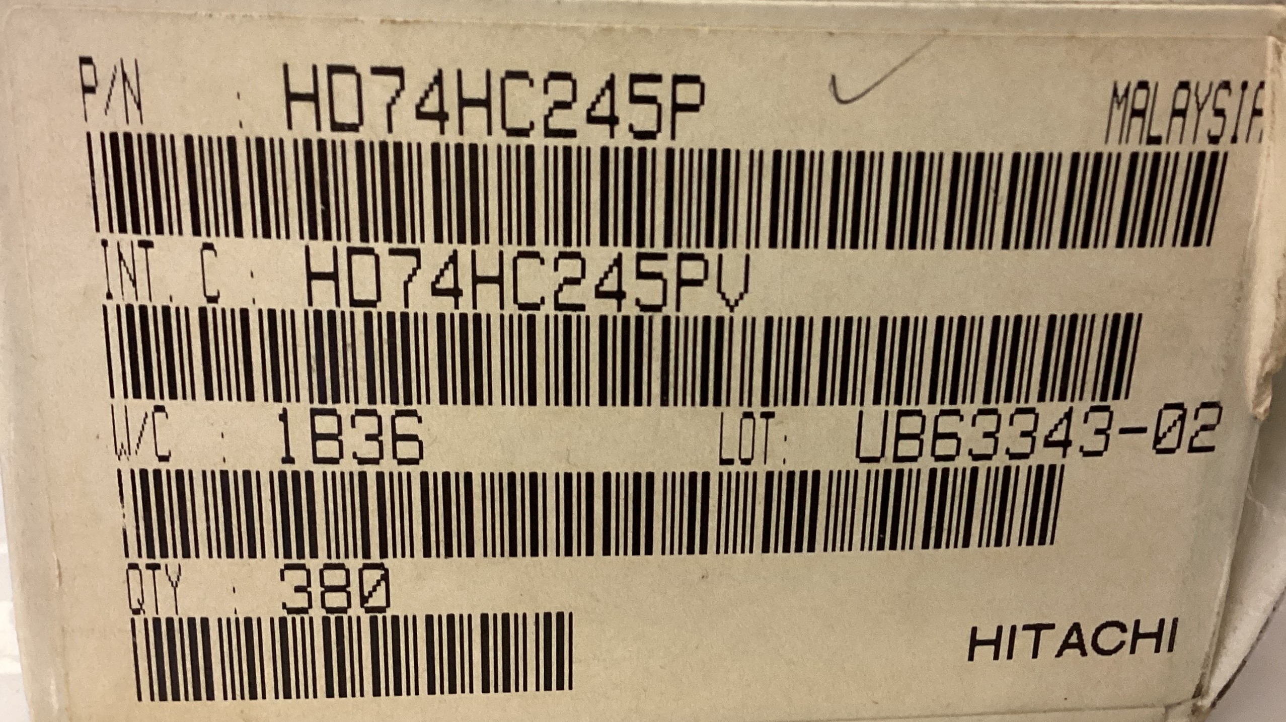 HD74HC245P