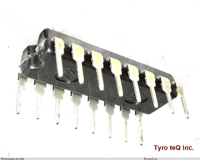 HD74HC151P