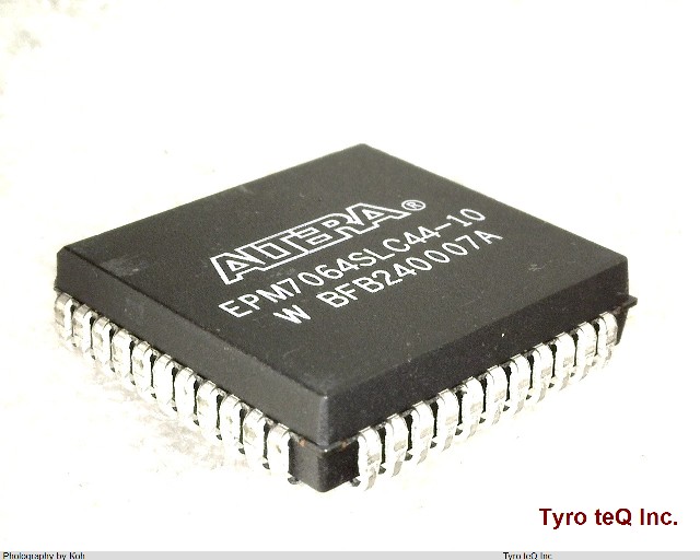 EPM7064SLC44-10